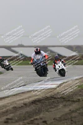 media/Nov-29-2025-TrackDaz (Sat) [[10ae2d9bce]]/A Group/Session 4 (Wheelie Bump)/